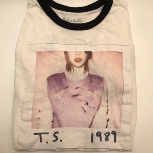 Taylor Swift 1989 Tour Tee